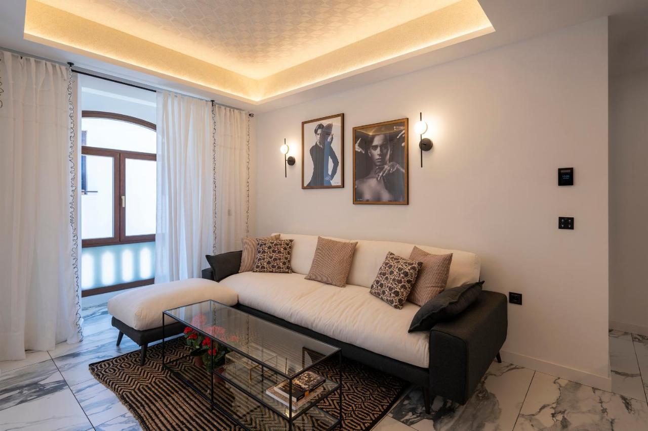 Palatina Concept Suites Granada Bagian luar foto